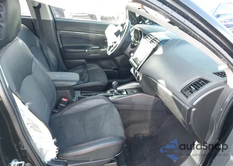 2022 Mitsubishi Outlander Sport 2.0 Se Awc z USA, uszkodzony, nr VIN JA4ARUAUXNU011701